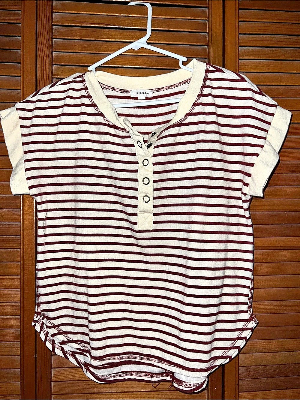 Blu Pepper Striped Henley Top in Cream & Burgundy Size Medium